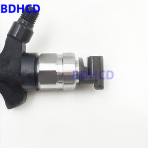 Iniettore Carburante Common Rail Diesel 23670-0L050, Ricambi Motore Auto 095000-8290 8220 8560 23670-0L050 per Toyota Hiace HILUX 1KD-FTV - Product Image 4