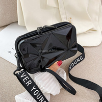 Trousse de Toilette Portable en ABS+PC Rigide, Mini Sac de Voyage Bandoulière pour Cosmétiques – En Stock