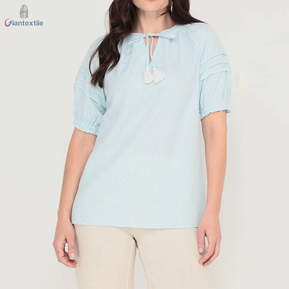 เสื้อลายทางแขนสั้นสีฟ้าอ่อนของผู้หญิงเสื้อมีเชือกผูกคอและเสื้อจีบ