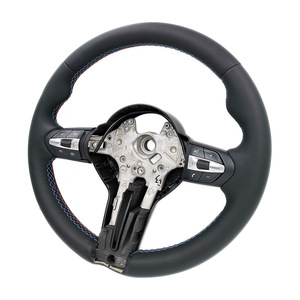 Volante de fibra de carbono de 3 radios estilo carreras para BMW Serie 3, Serie 5, X1, X3, X5, X6, M3, M6 - Product Image 2