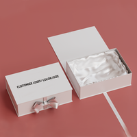 Panier coffret cadeau boîte pour cadeau t-shirt t-shirts vêtements boîtes d'emballage boîte magnétique de luxe pour vêtements
