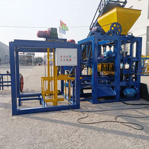 Qt4-24 macchina per la produzione di mattoni vuoti Semi automatica riempita macchina per la formatura di mattoni - Product Image 2