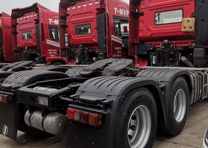 Camion tracteur Shacman 6x4 Diesel Euro 5 450HP Suspension pneumatique Transmission automatique Direction à gauche Neuf Transport minier - Product Image 5