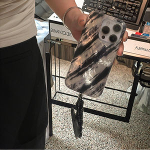 Custodia per Telefono IMD in Twill Bianco e Nero con Etichetta Love, <span class=keywords><strong>Cover</strong></span> Protettiva per <span class=keywords><strong>iPhone</strong></span> 16 Pro Max 15 14 13 <span class=keywords><strong>12</strong></span> 17 - Product Image 5