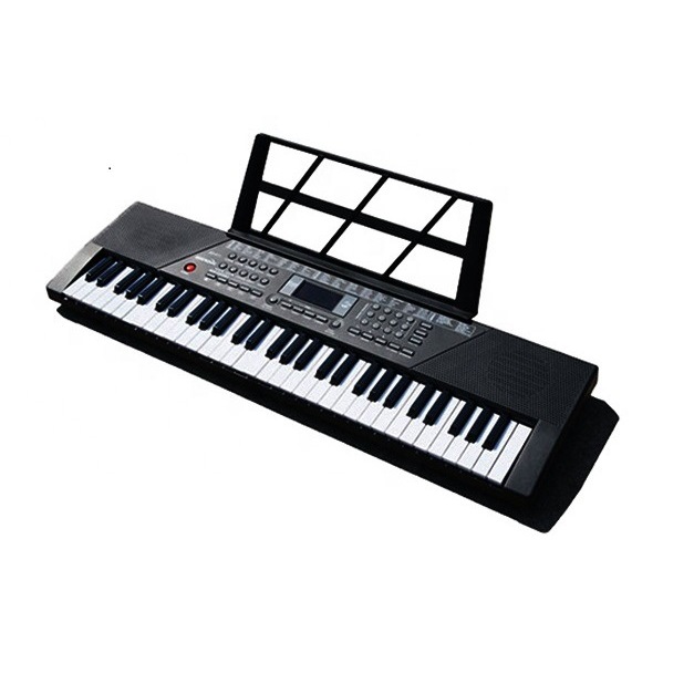 611 lumières allumées, noir