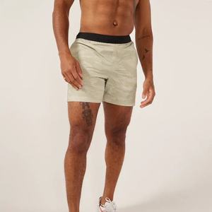 Pantalones Cortos Deportivos Ajustados de Talla Grande con Efecto Fruncido en Glúteos, 2 en 1, de 4 Pulgadas, de Cintura Alta, de Malla, con Camuflaje, para Hombre - Product Image 2