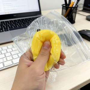 Jouet Squishy Banane Mignonne et Ronde à Remontée Lente, Design Fruit Adorable, Décoration de Bureau Relaxante pour Employés de Bureau et Étudiants - Product Image 2