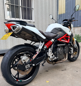 <span class=keywords><strong>Motocicletta</strong></span> Stradale Benelli Modello <span class=keywords><strong>600</strong></span>, 4 Cilindri, 600cc, Motore Raffreddato ad Acqua, Alta Prestazione, per Pendolarismo Quotidiano - Product Image 4