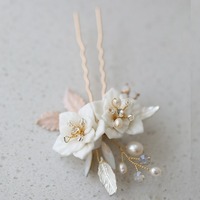 Coiffe de mariée populaire fleurs en céramique perle d'eau douce épingle à cheveux mariage esthétique romantique accessoires de cheveux