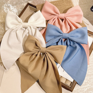 Barrettes à cheveux en satin couleur unie avec nœud papillon pour filles, pinces à cheveux papillon pour femmes - Product Image 1