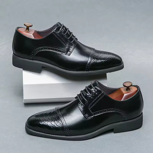 Zapatos Oxford de cuero genuino de alta gama, estilo británico, formales, con cordones, para hombre, con punta en pico, hechos a mano, antideslizantes, para novio. - Product Image 2