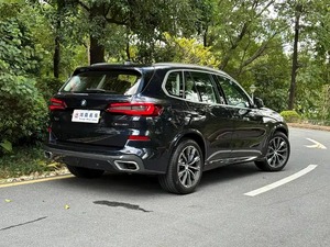 2021 BMW X5 (importé) 2L xDrive30i M Sport Package Voitures SUV de taille moyenne à grande à quatre roues motrices utilisées pour l'exportation - Product Image 3