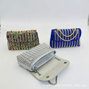 Sac à <span class=keywords><strong>main</strong></span> de soirée en strass et pierres précieuses pour femmes, sac à <span class=keywords><strong>main</strong></span> de luxe scintillant pour fête, sac à <span class=keywords><strong>main</strong></span> en cristal perlé, chaîne de sac à <span class=keywords><strong>main</strong></span>, sac à <span class=keywords><strong>main</strong></span> à porter à l'épaule, mariage - Product Image 4