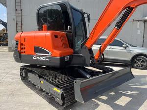 รถขุดไฮดรอลิกขนาดเล็ก รุ่นปี 2023 DOOSAN DX60 6 ตัน รถมือสองจากเกาหลี พร้อมถังขนาด 0.21 เมตร มีวิดีโอตรวจสอบเครื่องยนต์ - Product Image 6