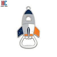 Ouvre-bouteille en métal plaqué sur mesure, thème spatial : casque d'astronaute, fusée, OVNI, lune - Fabrication usine avec 20 ans d'expérience