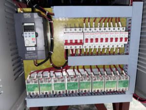 Vier-holte 1,5L 2000BPH frisdrankfles semi-automatische blaasvormmachine - Product Image 6