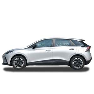 El Vehículo de nueva energía MG4 con diseño de centro de gravedad bajo mejora la flexibilidad de manejo y la confianza en cada giro - Product Image 5