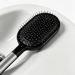 Brosse <span class=keywords><strong>à</strong></span> cheveux en acier compacte et portable personnalisée pour le soin du cuir chevelu, avec <span class=keywords><strong>coussin</strong></span> <span class=keywords><strong>d</strong></span>'<span class=keywords><strong>air</strong></span> et peigne <span class=keywords><strong>d</strong></span>émêlant <span class=keywords><strong>à</strong></span> dents larges, pour cheveux secs et humides - Product Image 6