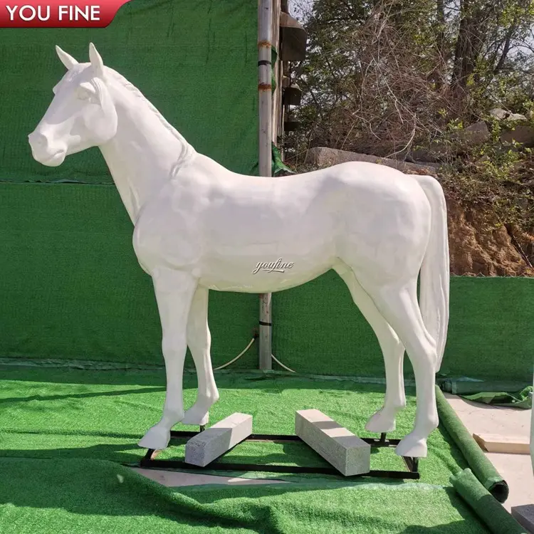 Nieuwe Ontwerp Levensgrote Hars Glasvezel Paard Standbeeld