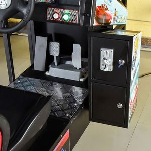 เครื่องเกมแข่งรถ OutRun แบบหยอดเหรียญเชิงพาณิชย์ หน้าจอ HD 32 นิ้ว เครื่องจำลองการขับขี่สำหรับศูนย์เกม - Product Image 6