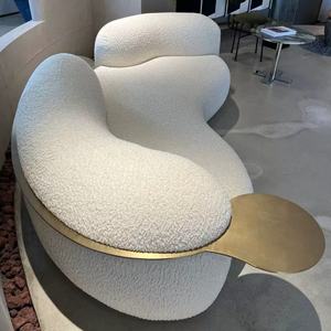 <span class=keywords><strong>Canapé</strong></span> en bois courbé inclinable à une place <span class=keywords><strong>de</strong></span> style italien <span class=keywords><strong>de</strong></span> luxe léger <span class=keywords><strong>pour</strong></span> petit appartement, salon, <span class=keywords><strong>magasin</strong></span> <span class=keywords><strong>de</strong></span> vêtements, salon <span class=keywords><strong>de</strong></span> beauté - Product Image 3