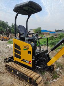 Mini-excavatrices sur chenilles d'occasion SANY SY18U de 1 tonne et 1,8 tonne, marque chinoise, à vendre - Product Image 2