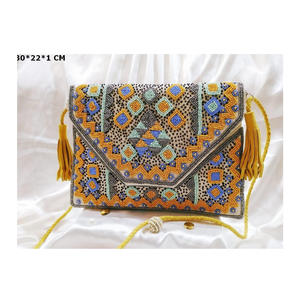 Ecológico Vintage señoras hombro embrague hecho a mano Banjara bordado Diseño personalizado India venta al por mayor Guru Kirpa exportación - Product Image 6