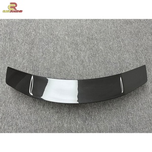 สปอยเลอร์กันชนหลังคาร์บอนไฟเบอร์แบบแห้ง Vorstein Style สำหรับ Audi R8 2016-2018 ชุดแต่งคาร์บอน อุปกรณ์ตกแต่งรถยนต์ - Product Image 4