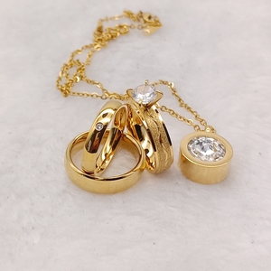 Collana di sposi alla moda anelli di fidanzamento placcato in oro 24k ciondolo donna 3 carati Cz diamanti da sposa set da sposa - Product Image 5