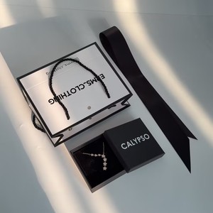 Elegant Edge Frame Design White <b>Paper</b> Gift Bag Customized Logo Service Cosmetic Store Retail Packaging Shopping Bags - Product Image 2