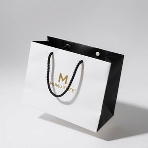 Sac de courses de luxe en papier kraft écologique avec poignées en ruban de coton et papier couché résistant pour supermarché et bijouterie - Product Image 2