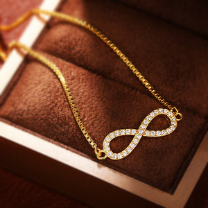Bracciale a striscia di Möbius da donna con micro zirconi cubici intarsiati, gioiello da polso regolabile - Product Image 2