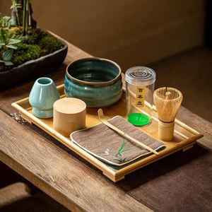 Chasen al por mayor hecho a mano con soporte, batidor de matcha de Tailandia con paquete sostenible - Product Image 1