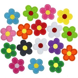 Daisy Flower Chenille <b>Patches</b> Fashion Accessories Appliques <b>Sew</b> <b>on</b> <b>Patches</b> Custom Logo Iron <b>on</b> Embroidery Chenille <b>Patches</b> - Product Image 2