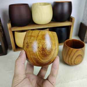 Tasse à thé en bois faite à la main, écologique, mug naturel, tasse à boisson biologique durable de qualité supérieure, idéale pour servir des boissons chaudes - Product Image 5