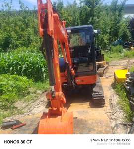 Certifié CE avec godet d'excavatrice Kubota U35, attache rapide, brise-roche, 3,5 tonnes, excavatrice sur chenilles d'occasion, origine Japon - Product Image 3