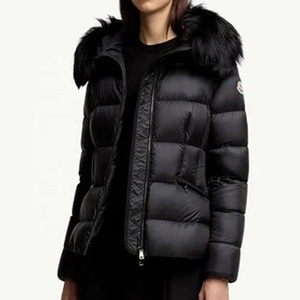 Veste d'hiver coupe-vent à capuche pour <span class=keywords><strong>femme</strong></span> Boying avec chapeau détachable ODM - Product Image 6