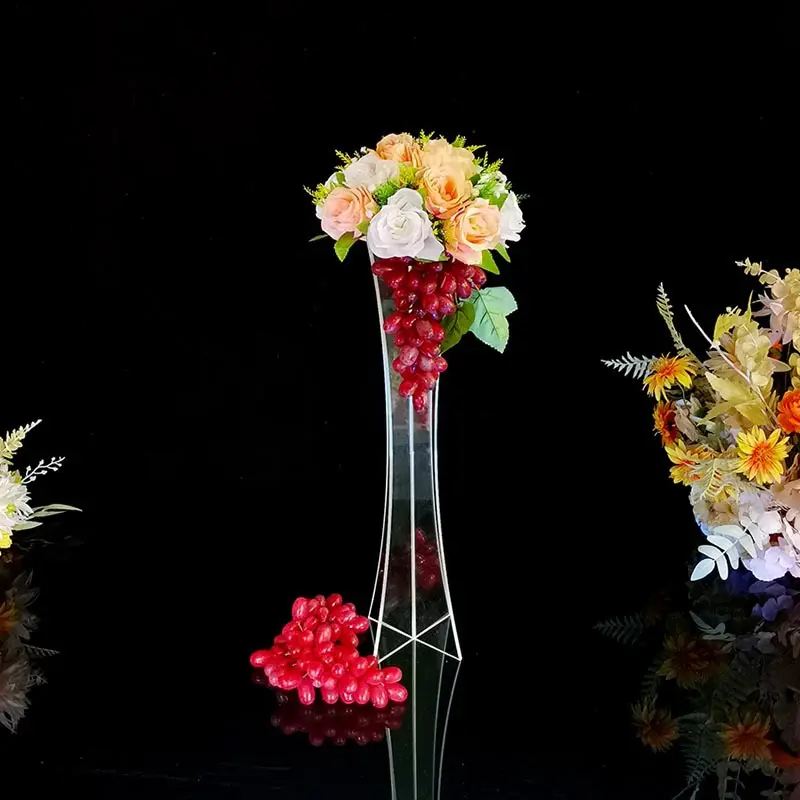 แจกันทรงสูงสำหรับจัดงานแต่งงานที่วางแก้วพลาสติกใสจัดแสดงดอกไม้สำหรับปาร์ตี้กลางโต๊ะ