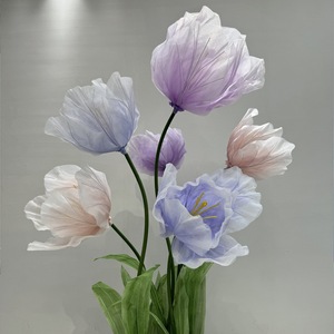 Bouquet de tulipes en organza sur mesure haut de gamme, fabriqué à la main, pour la décoration de mariages, fêtes, événements et vitrines - Vente en gros usine - Product Image 4