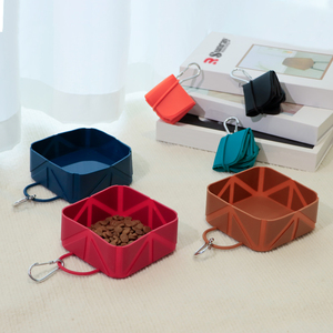 Sunraymascota 2025 Nouvelles Couleurs Personnalisées Bol <span class=keywords><strong>de</strong></span> Voyage Pliable Portable pour Animaux <span class=keywords><strong>de</strong></span> Compagnie, Gamelle Carrée en Silicone pour Nourriture et Eau pour Chien - Product Image 1