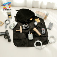 Ensemble de costumes de jeu de rôle de policier pour enfants en bois avec gilet, chapeau, menottes et outils de police factices - Déguisement réaliste W10L111