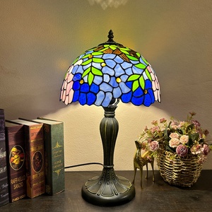 Lámpara de Techo LongHuiJing con Pantalla de Vidrio Estilo Europeo, Multicolor Mediterráneo, 12 Pulgadas, LED, Ajustable y Flexible - Product Image 2