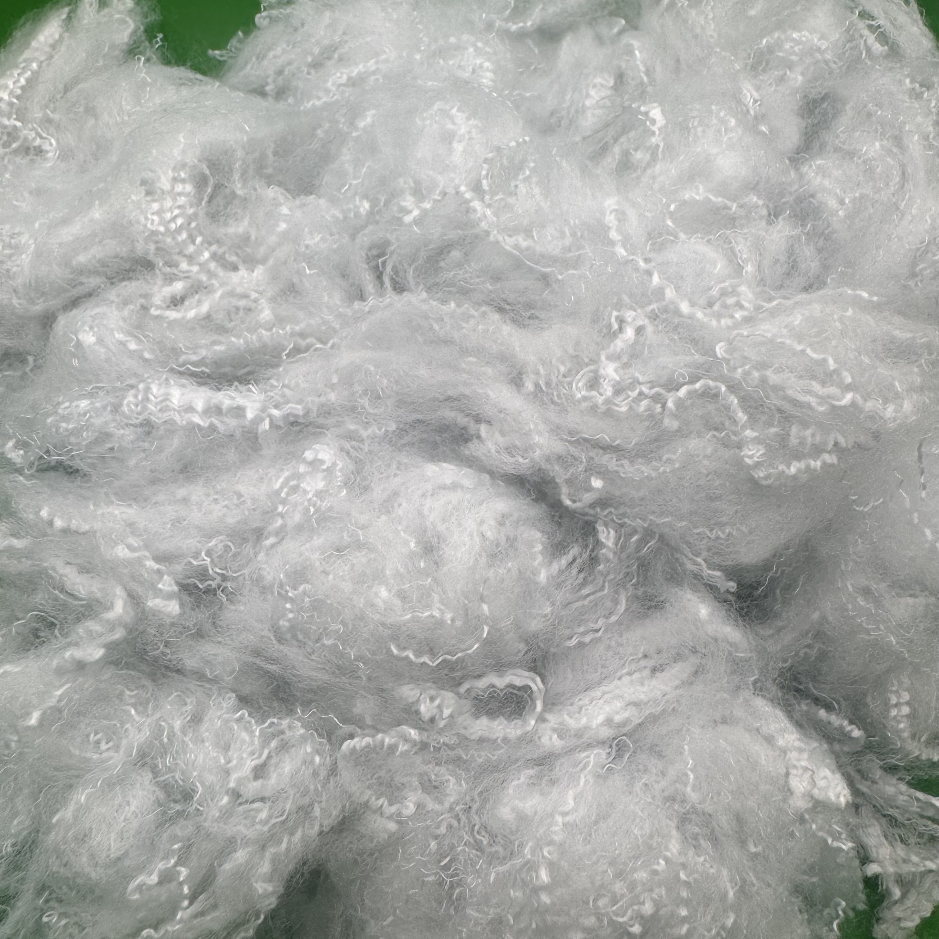 Recycled White PSF 2.5D 51mm High Tenacity Consistent Evenness Regenerated Material for All Textile Yarn Types
