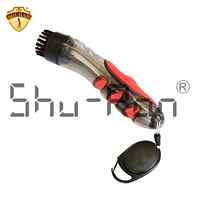 Brosse de nettoyage de golf ShuRan 2025 avec pulvérisateur d'eau, bouton-poussoir en plastique, cordon de serrage/accroche magnétique, accessoires de sport pour le nettoyage