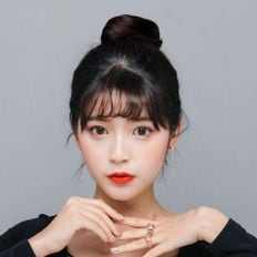 Accesorios de estilismo para tirar del pelo de caca elevada - Product Image 1