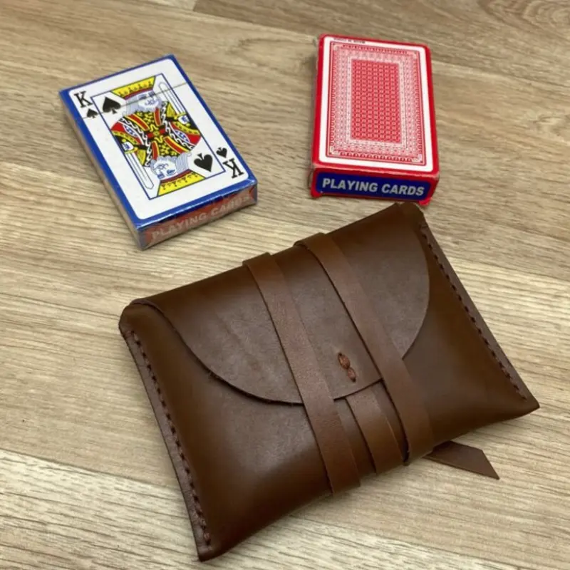 High Quality Playing Card Holder Genuine Leather Poker Cards Bags Box Case for Packing Poker Cards