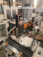 Porte de fenêtre UPVC de vente chaude faisant la machine, fraiseuse de forage à grande vitesse, porte de fenêtre en aluminium faisant la machine