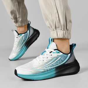 Zapatillas de <span class=keywords><strong>gimnasio</strong></span> para hombre 39-48 al por mayor, personalizables, ligeras, antideslizantes, anchas y cómodas, de piel auténtica para primavera - Product Image 6
