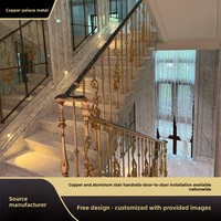 Rampe d'escalier de villa, style luxe léger, en cuivre et aluminium, gravée, polie, à fixation au sol, pour usage intérieur, nouveau style chinois