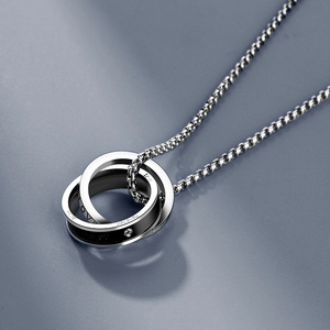 Kalung Titanium Steel Gaya Hip-hop untuk Pria Wanita, Liontin Cincin Ganda Unik dengan Aksesoris Huruf Pisau, Cocok untuk Hadiah - Product Image 3
